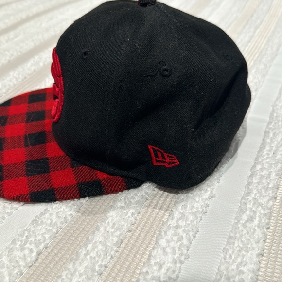 Raptors hat - Picture 2 of 4